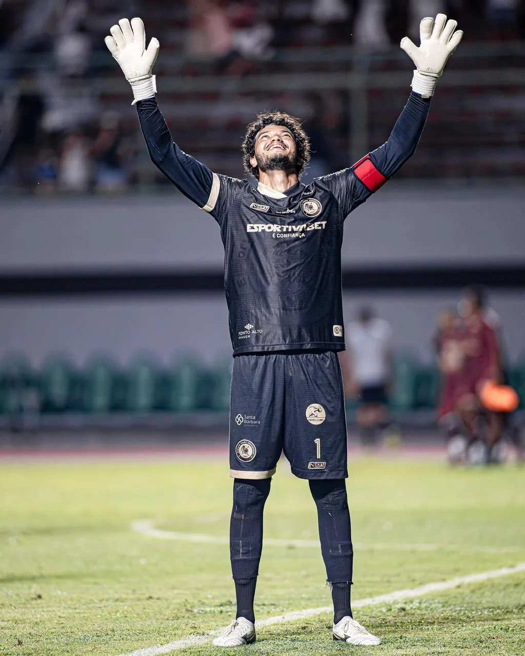 Goleiro já defendeu quatro pênaltis no ano