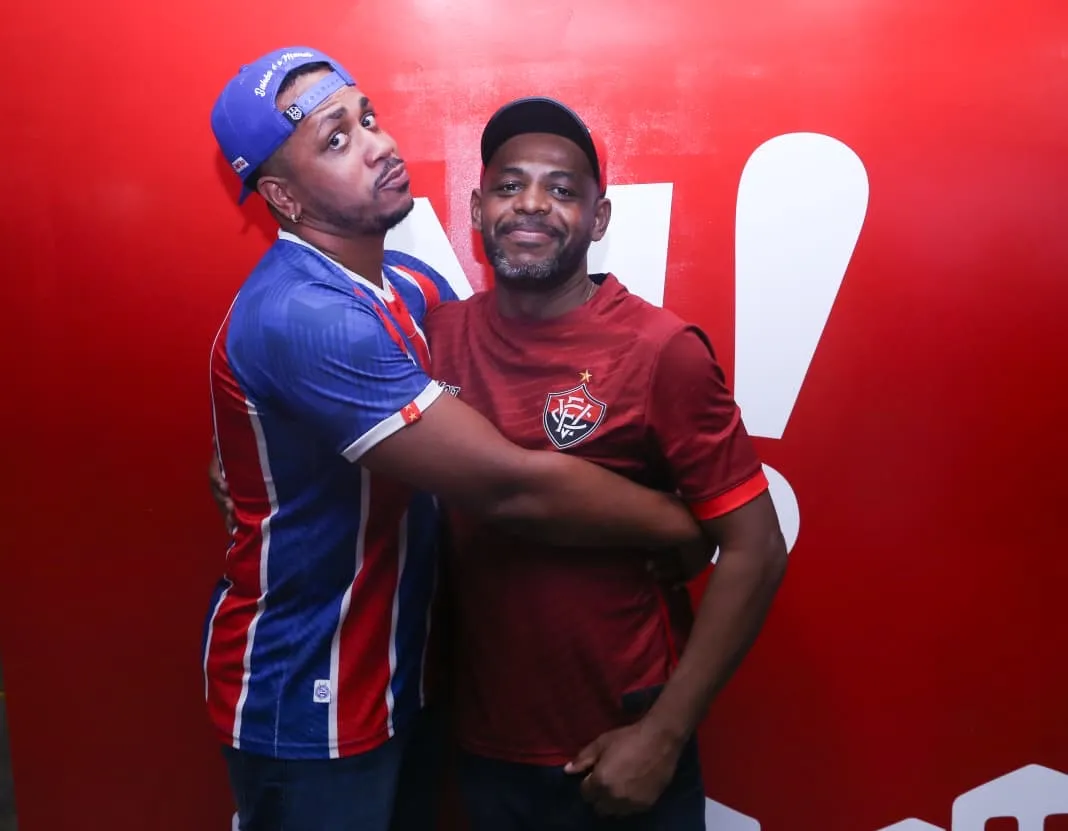 Obina e Jacinto Lá Ele