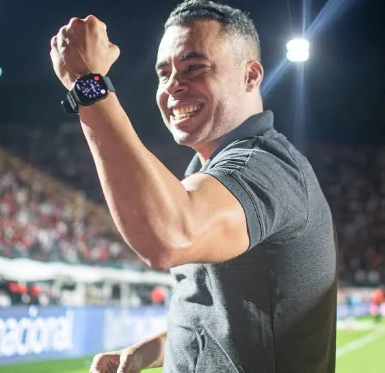 Treinador livrou o Vitória do rebaixamento