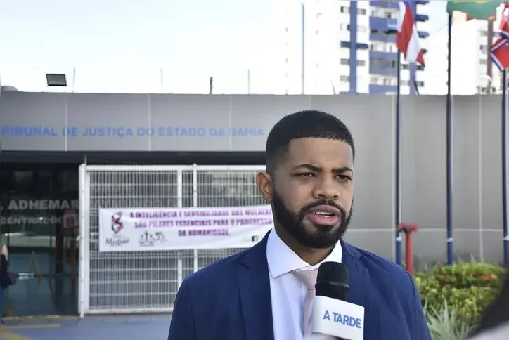 Dr. Bruno Moura é advogado de Andrei Peroba