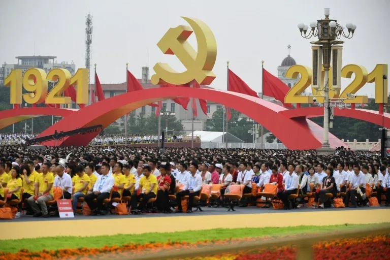 Nem todo mundo de esquerda é comunista
