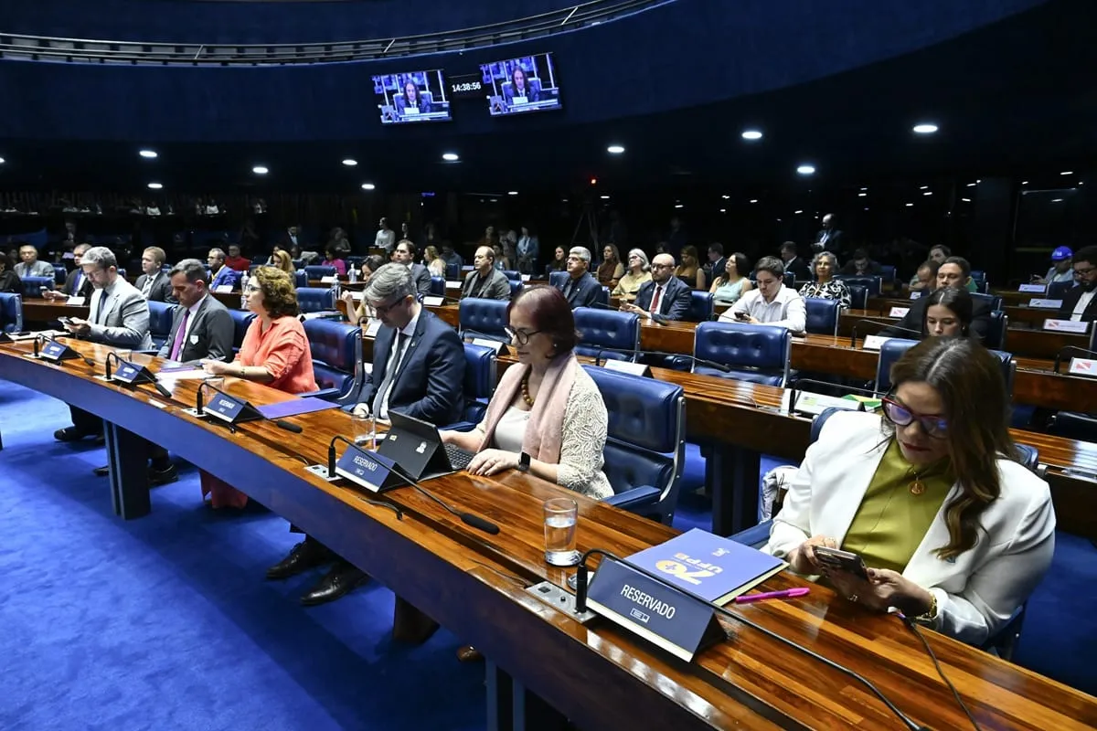 Seu voto pode mudar a configuração de cadeiras no Senado