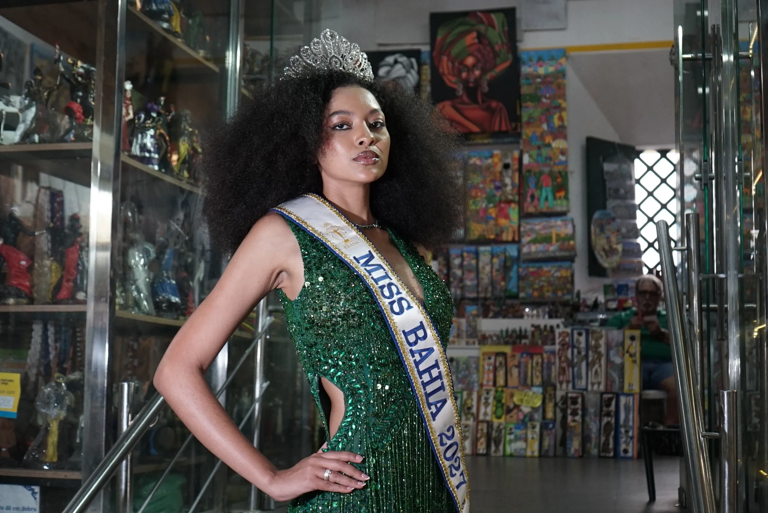 Miss não ganha salário. Campeãs recebem outras premiações, como viagens, vantagens, benefícios e contratos publicitários