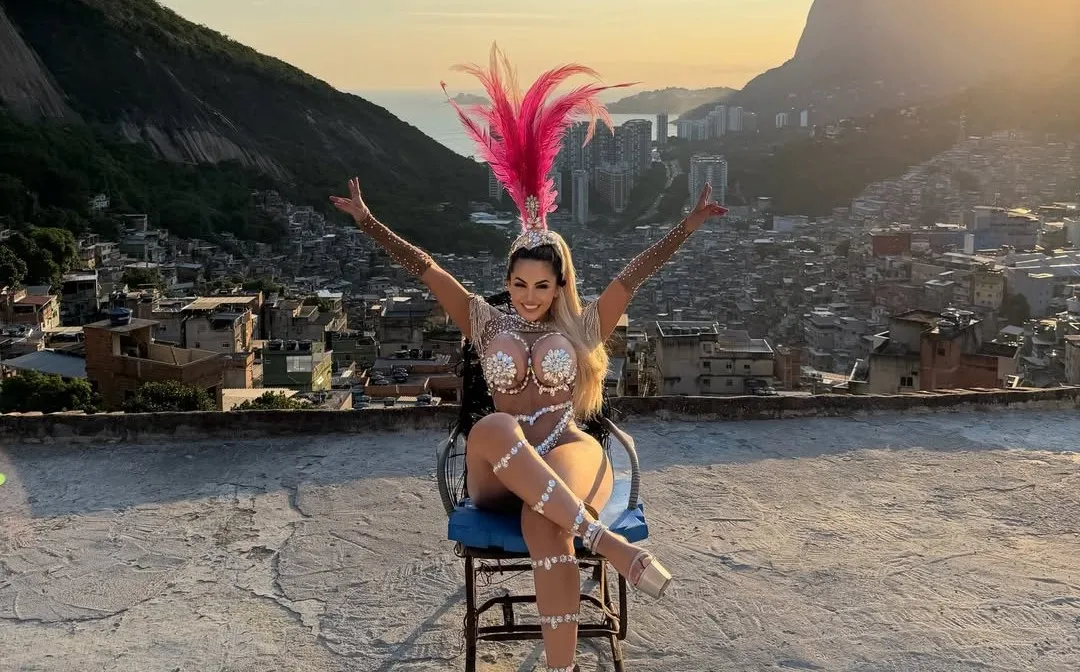 Imagem ilustrativa da imagem Musa do Cerro, blogueira internacional posta fotos ousadas no Brasil