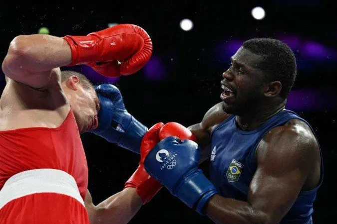 Boxeador é ágil e tem a mão pesada