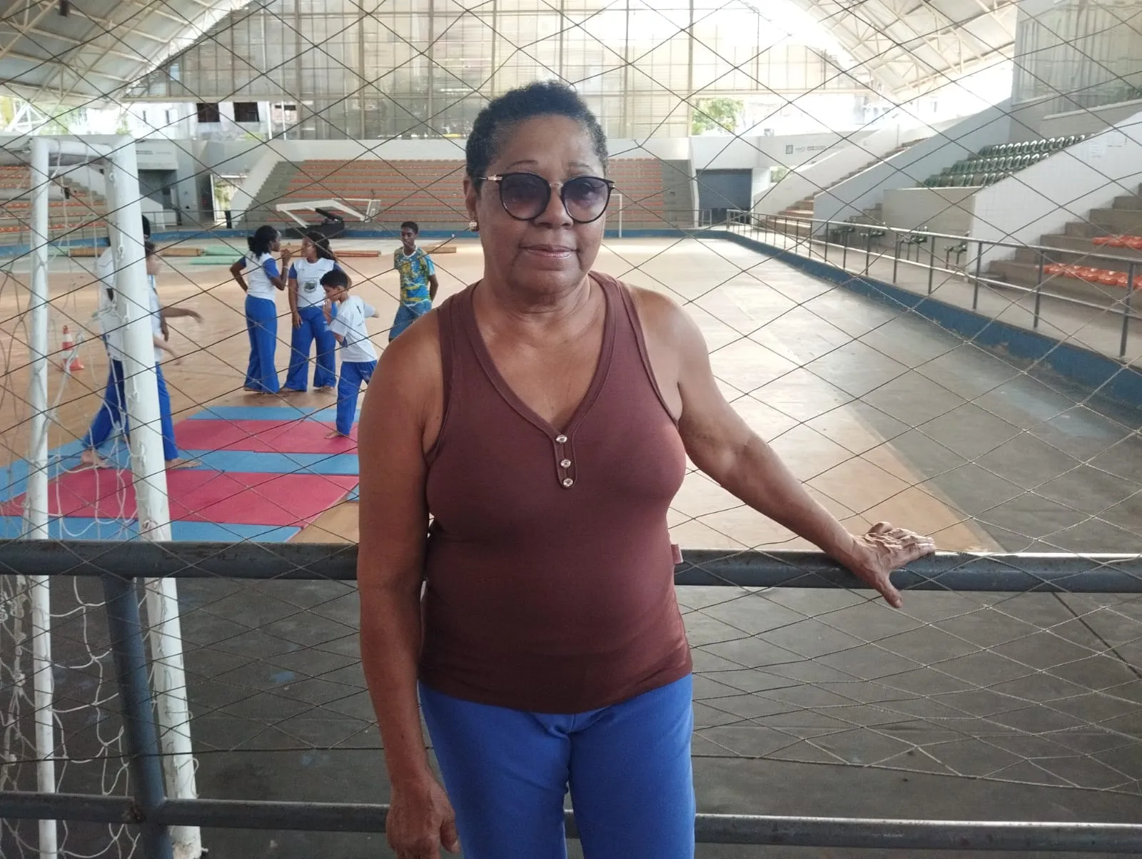 Dona Marinavalva não perde uma aula de dança