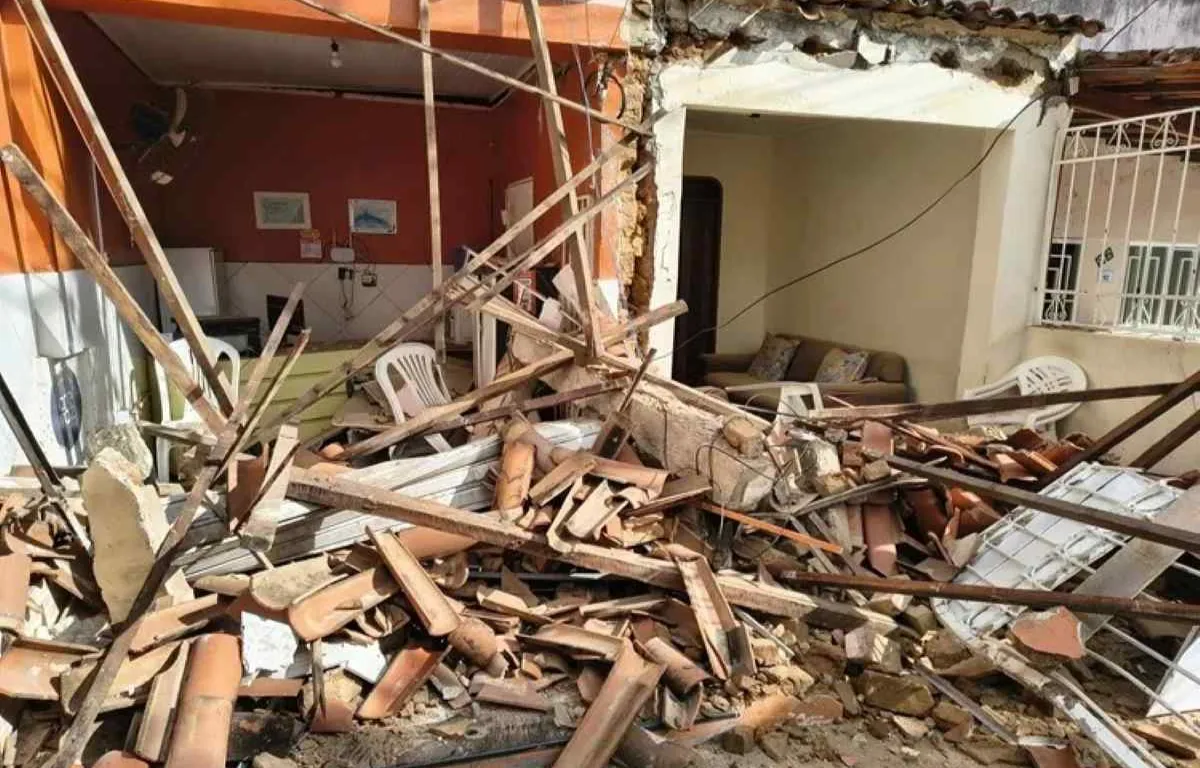 Ônibus estava vazio no momento do acidente