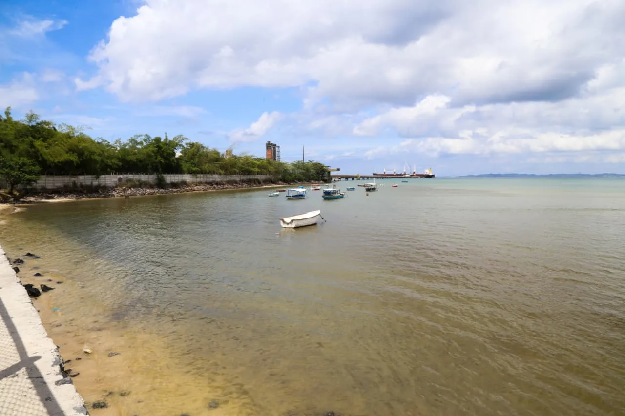 Pescaria está em baixa por causa do risco de contaminação