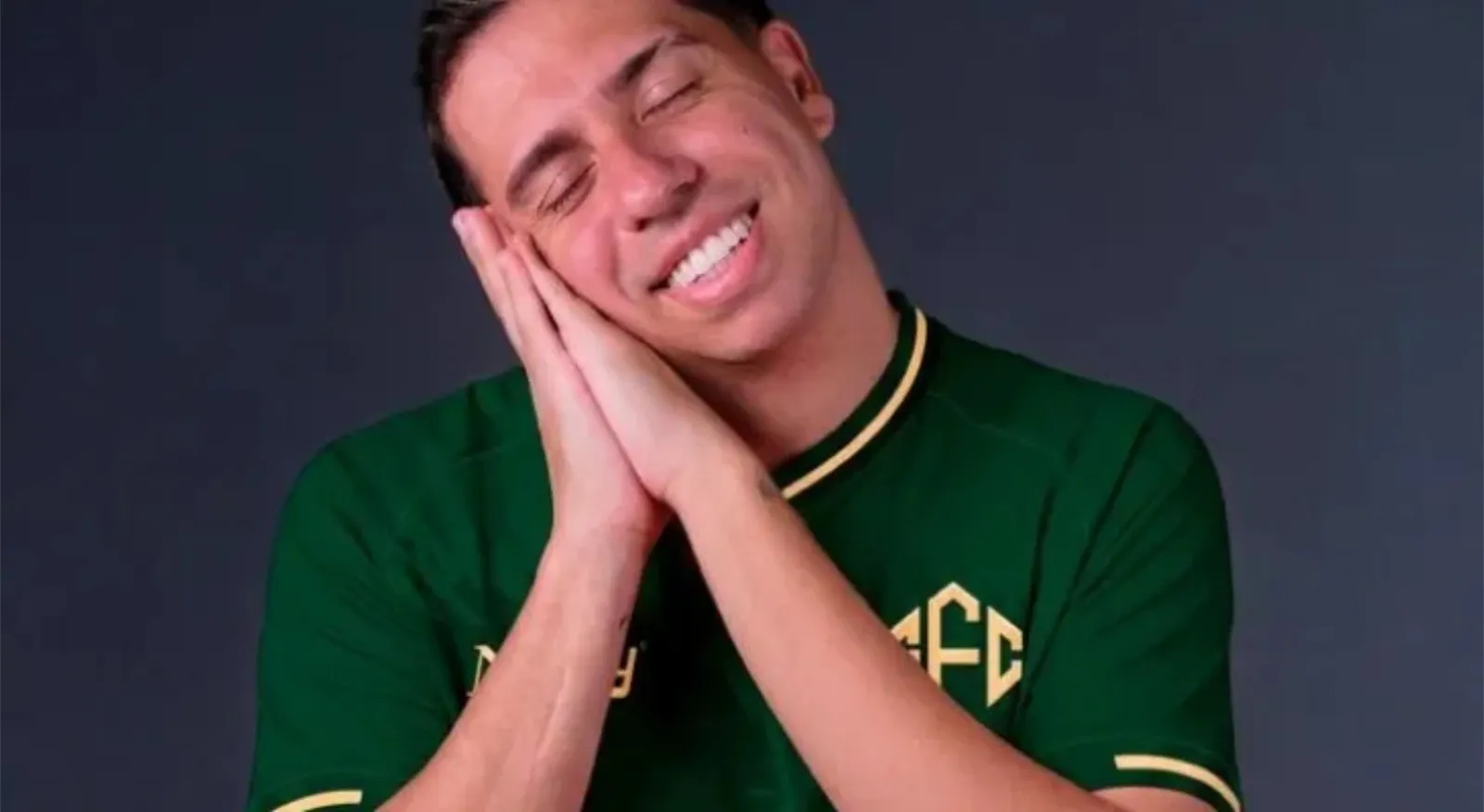 Lucaneta chega para reforçar tanto em campo quanto no marketing da equipe