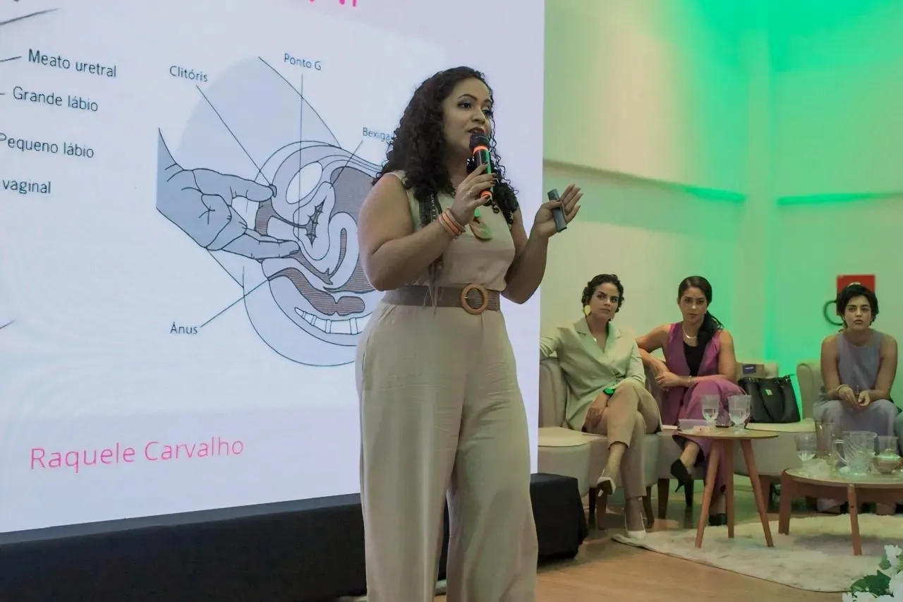 Raquele Carvalho (@raquele.carvalho), Sexóloga