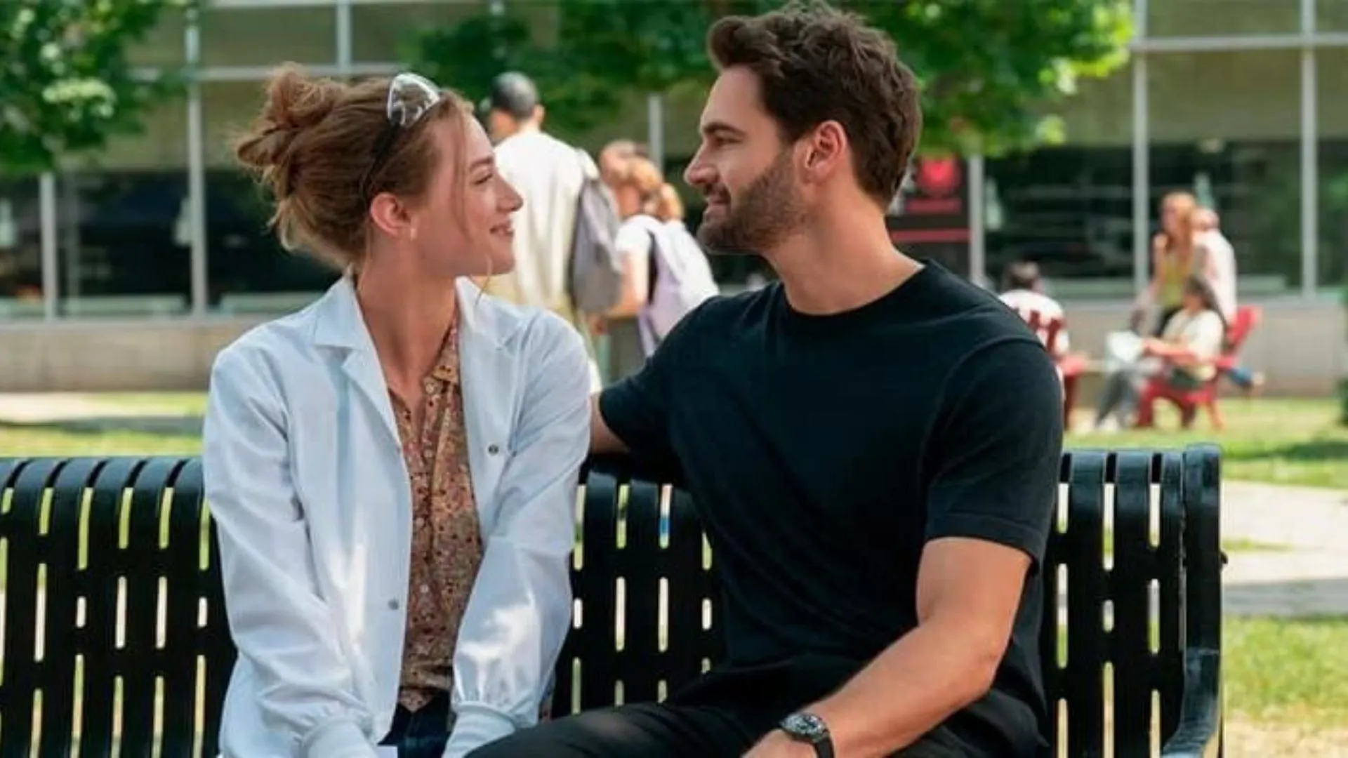 Imagem ilustrativa da imagem Sucesso no TikTok, “A Hipótese do Amor” ganha adaptação para filme