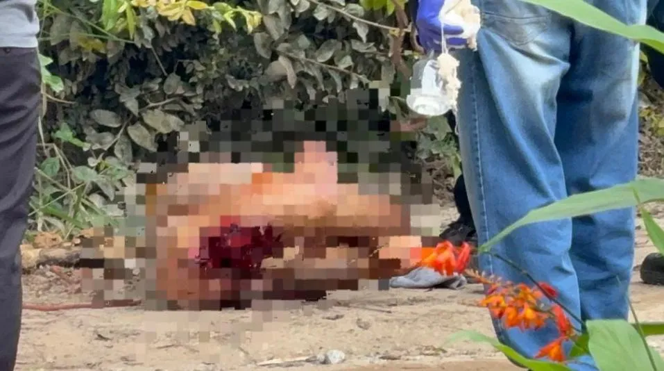 Foto de corpo decapitado de suspeito de chacina cai na web