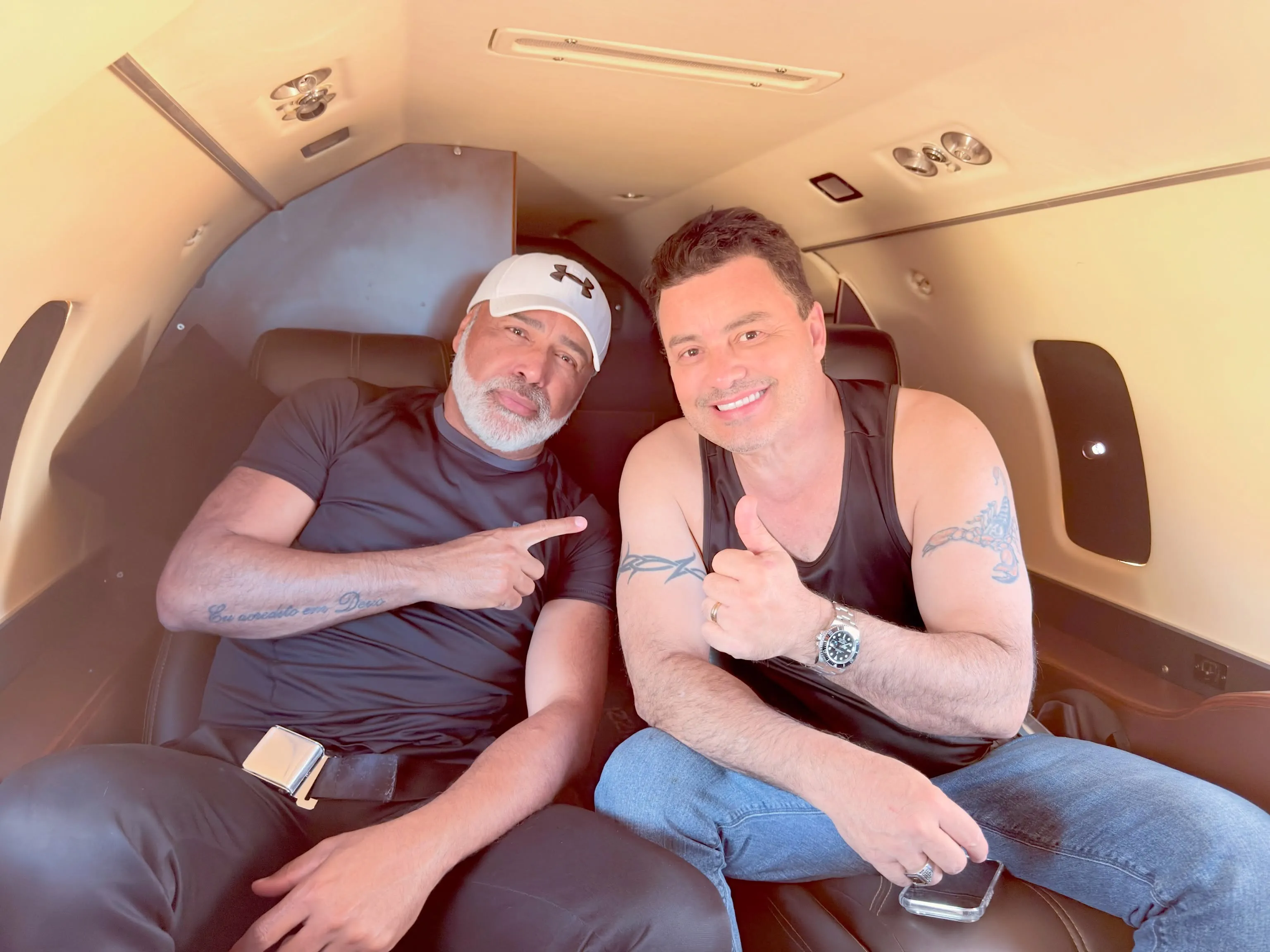 Na foto, Rick e Renner