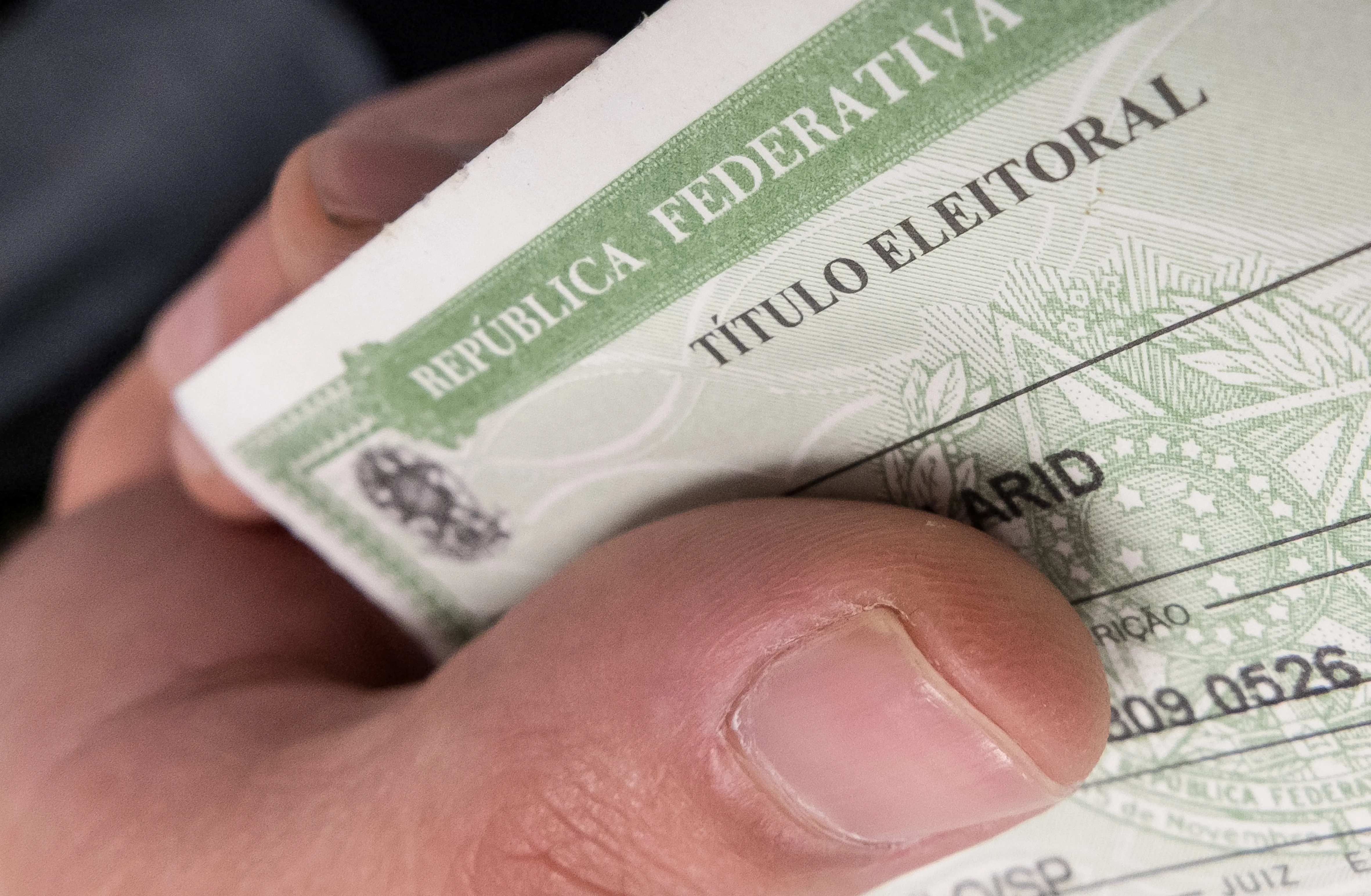 É necessário apresentar o título de eleitor para alguns embarques