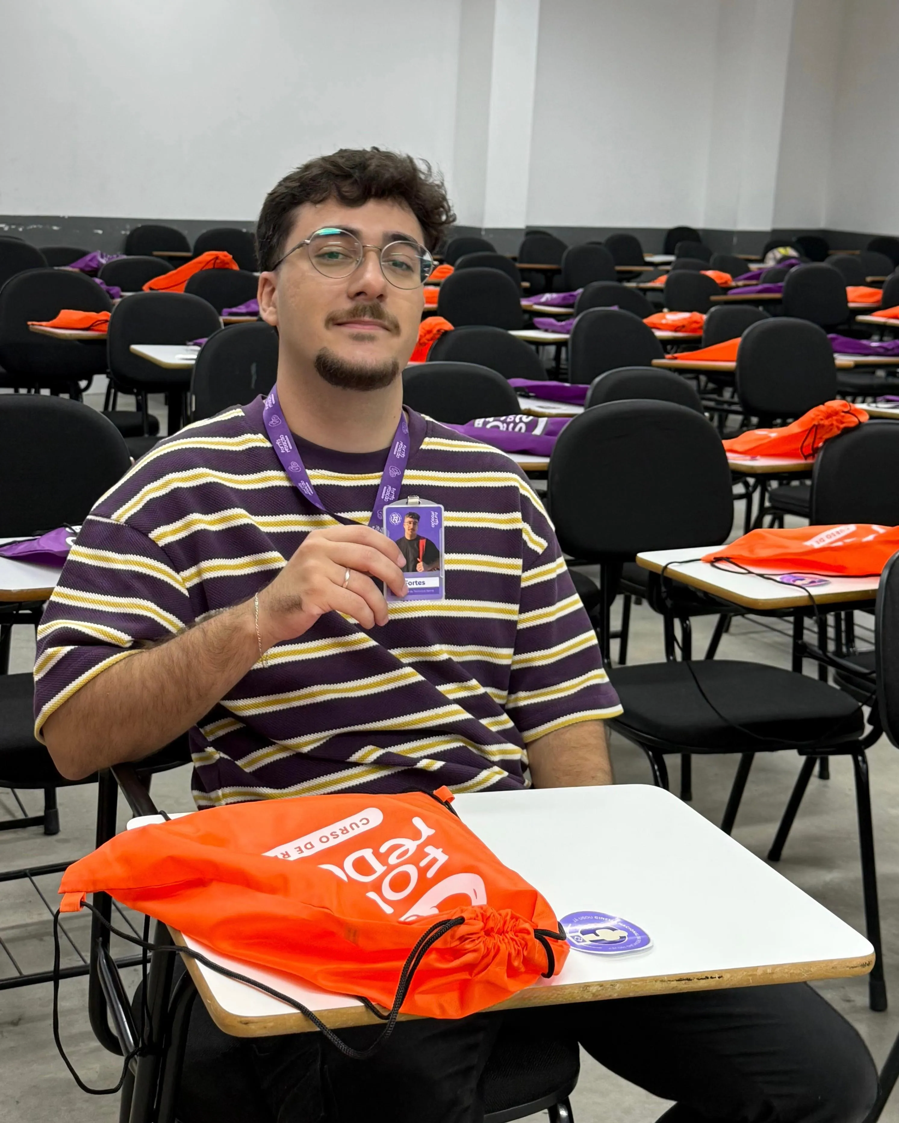 Professor Rodrigo Fortes, com duas redações nota 1000