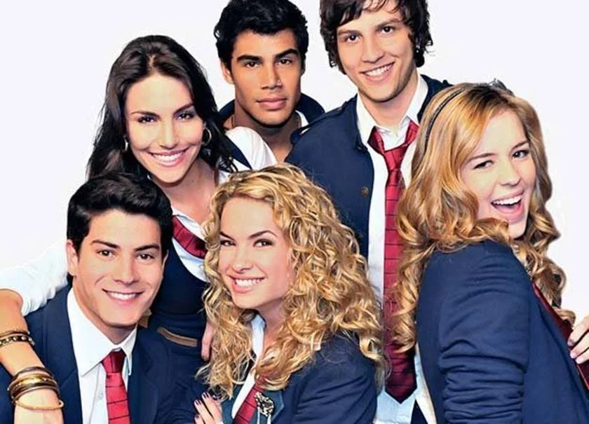 Arthur Aguiar, Mel Fronckowiak, Micael Borges, Chay Suede, Lua Blanco e Sophia Abraão