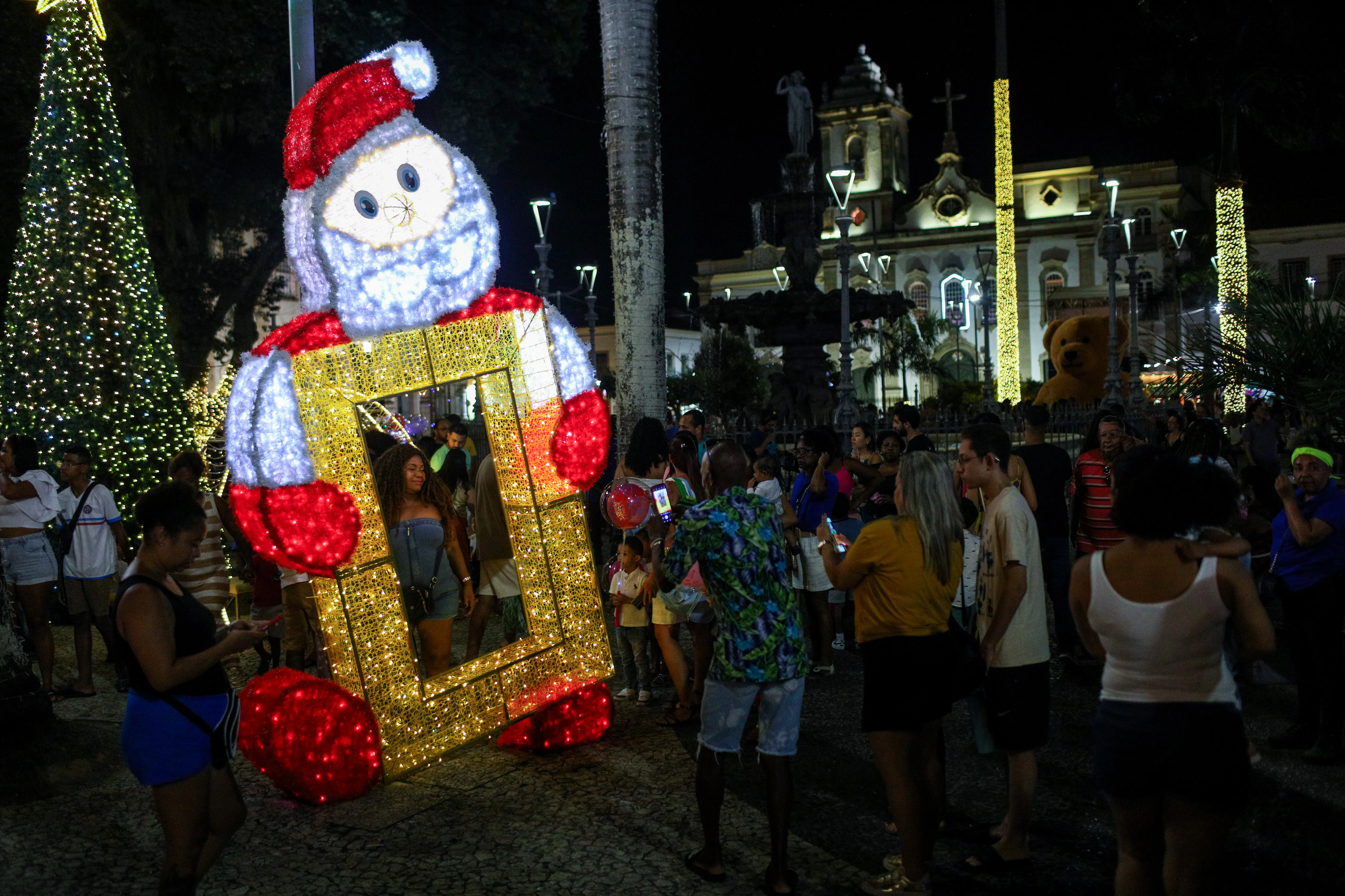 Natal Salvador é curtido por soteropolitanos e turistas
