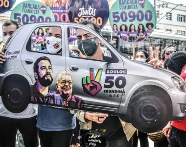 Carro vinha sendo utilizado pelo político até em campanhas