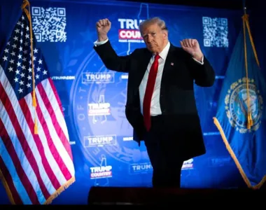 Donald Trump também tenta voltar ao posto de presidente dos EUA